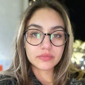 Meet your Posher, Fabiola